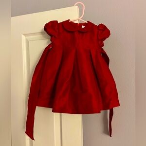 Gorgeous little red dress perfect for Christmas or any formal occasion . 9M